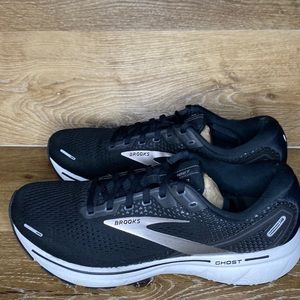 Brooks Ghost 14 Size 10.5 Medium(D)MENS SHOES.